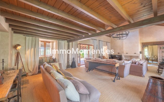 Revente - Villa - Estepona  - Estepona Centro