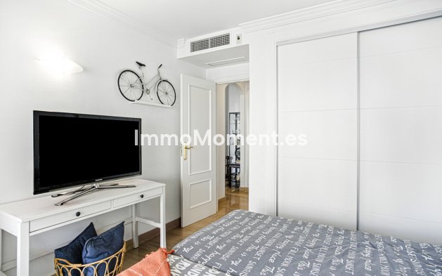 Revente - Appartement - Marbella - Elviria