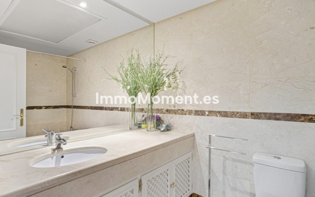 Wiederverkauf - Wohnung - Marbella - Nueva Andalucía