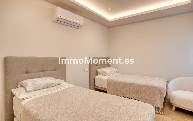 Resale - Apartment - Mijas - La Cala Golf