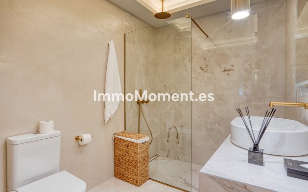 Resale - Apartment - Mijas - La Cala Golf