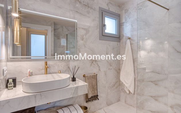 Resale - Apartment - Mijas - La Cala Golf
