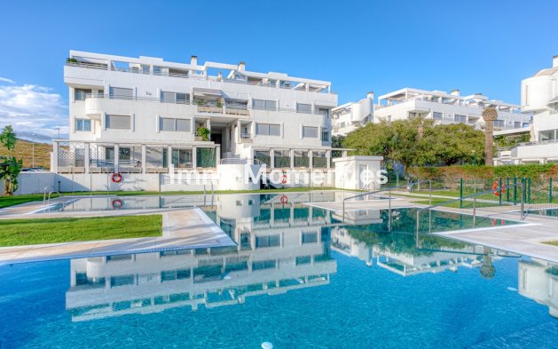 Resale - Apartment - Mijas - La Cala Golf