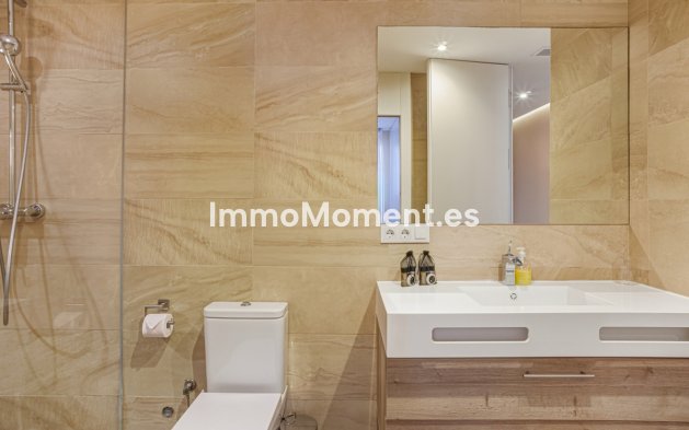 Wiederverkauf - Wohnung - Marbella - Puerto Banús