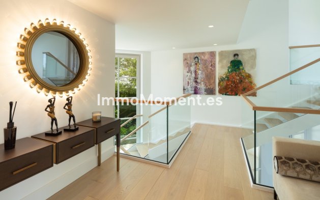 Wiederverkauf - Villa - Marbella - Aloha