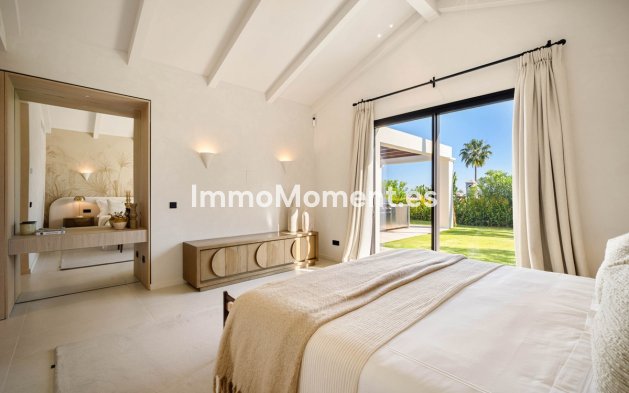 Revente - Villa - Marbella - Nueva Andalucía