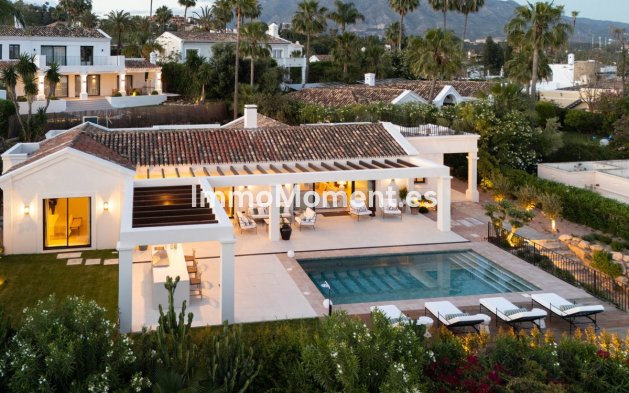 Revente - Villa - Marbella - Nueva Andalucía
