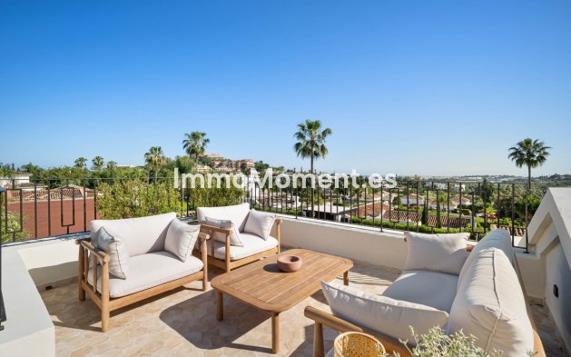 Revente - Villa - Marbella - Nueva Andalucía