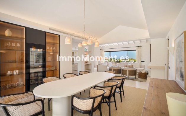 Revente - Villa - Marbella - Nueva Andalucía