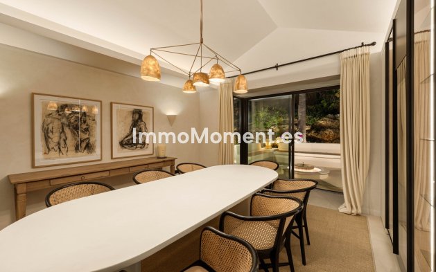 Revente - Villa - Marbella - Nueva Andalucía