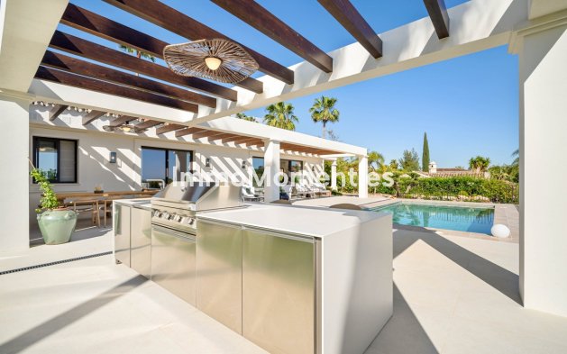 Revente - Villa - Marbella - Nueva Andalucía