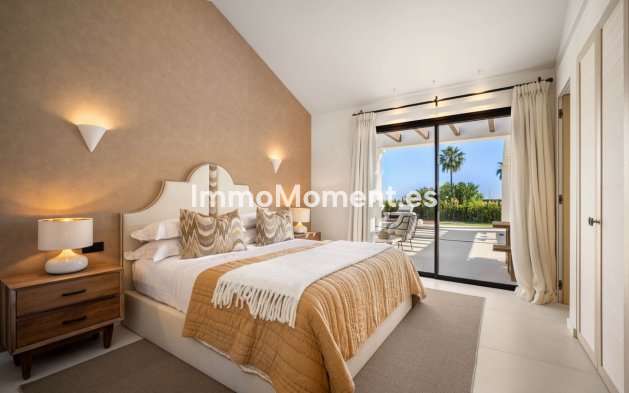 Revente - Villa - Marbella - Nueva Andalucía