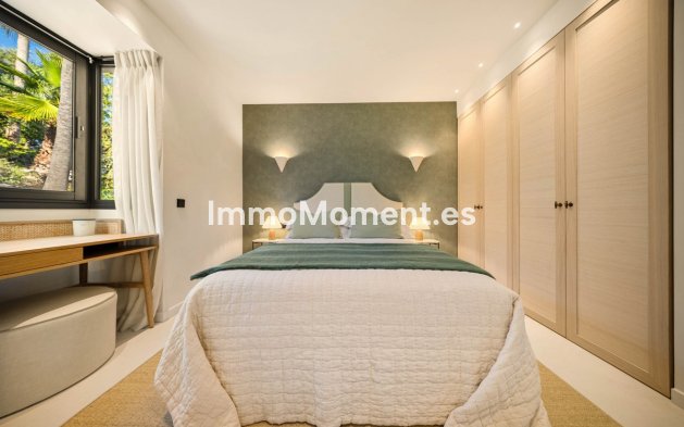 Revente - Villa - Marbella - Nueva Andalucía