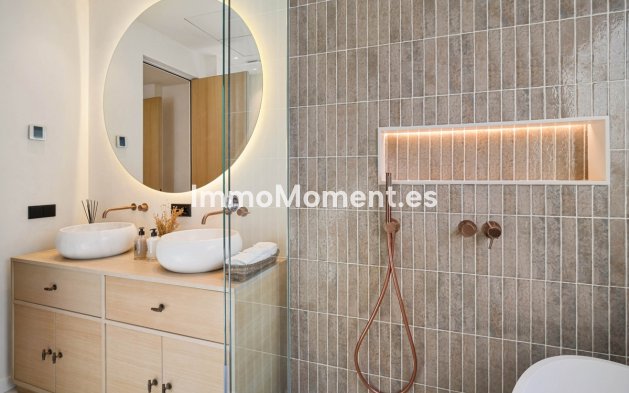 Revente - Villa - Marbella - Nueva Andalucía