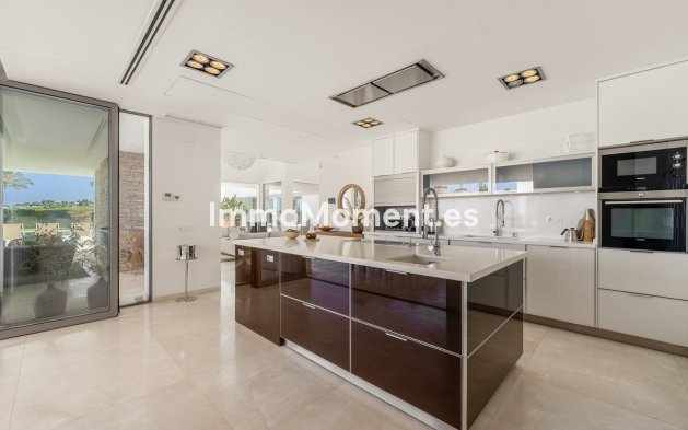 Bestaande woning - Villa - Marbella - Nueva Andalucía