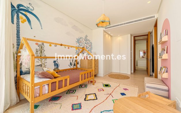 Resale - Villa - Marbella - Guadalmina Alta