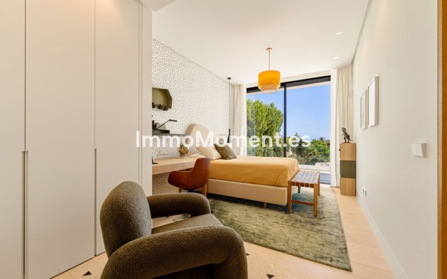 Resale - Villa - Marbella - Guadalmina Alta