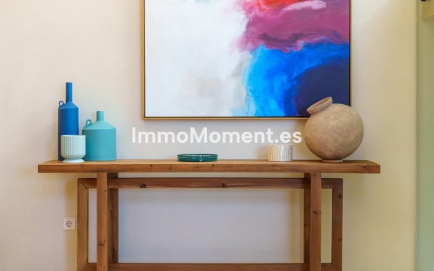 Resale - Villa - Marbella - Guadalmina Alta