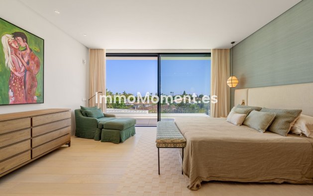 Resale - Villa - Marbella - Guadalmina Alta