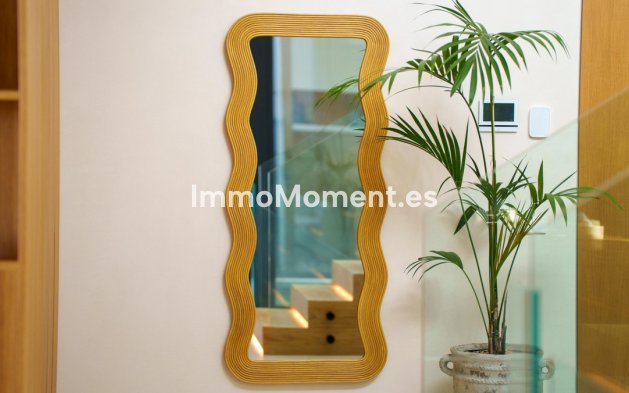 Resale - Villa - Marbella - Guadalmina Alta