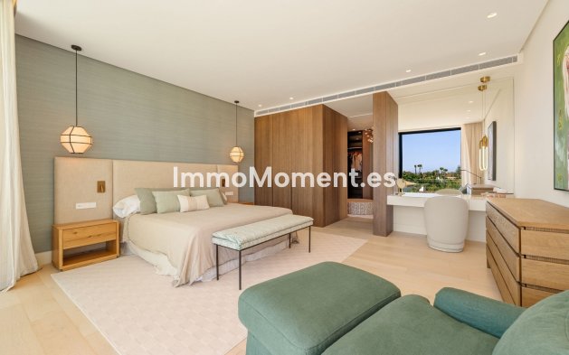 Resale - Villa - Marbella - Guadalmina Alta