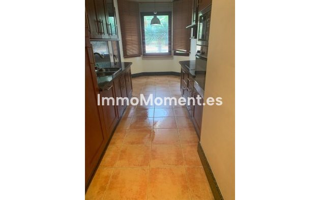 Wiederverkauf - Wohnung - Marbella - Bahía de Marbella