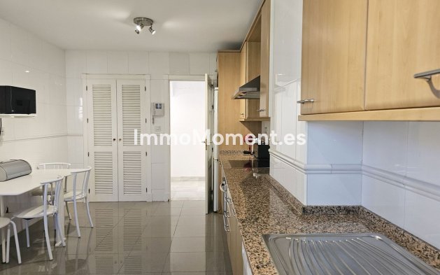 Resale - Apartment - Estepona - New Golden Mile