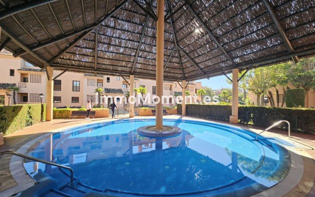 Resale - Apartment - Estepona - New Golden Mile