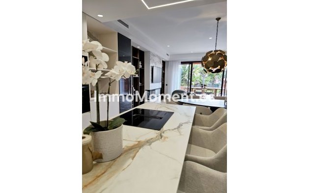 Wiederverkauf - Villa - Marbella - The Golden Mile