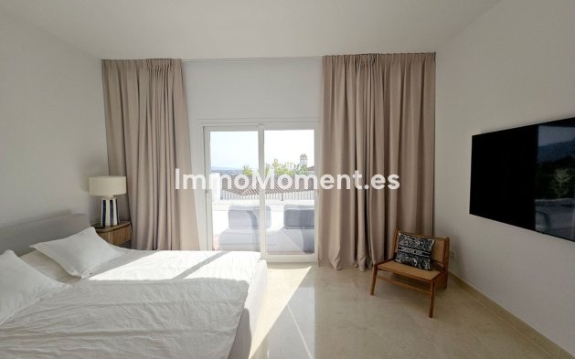 Resale - Apartment - El Paraiso - New Golden Mile