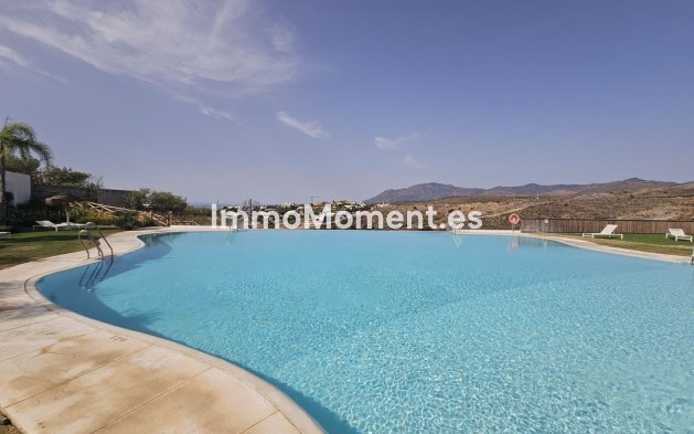 Resale - Apartment - El Paraiso - New Golden Mile