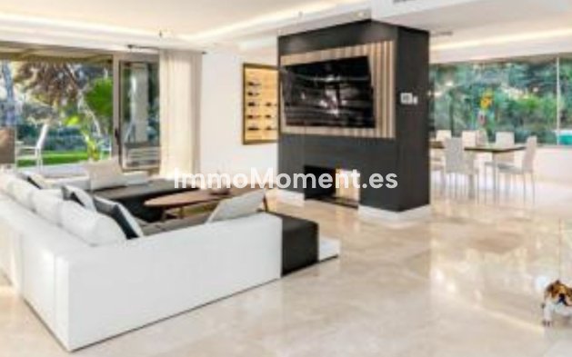 Wiederverkauf - Villa - Marbella - Marbella Centro