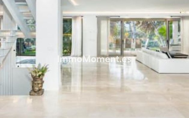 Wiederverkauf - Villa - Marbella - Marbella Centro