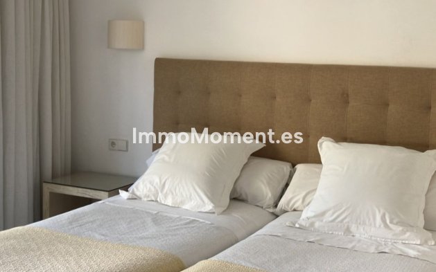 Wiederverkauf - Wohnung - Marbella - Puerto Banús