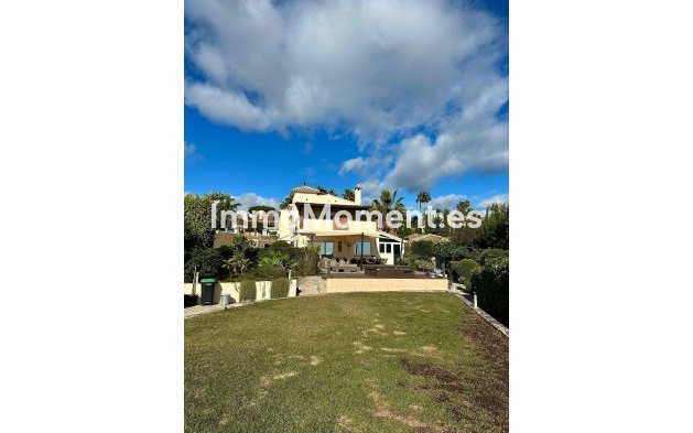 Bestaande woning - Villa - Estepona  - Estepona Centro