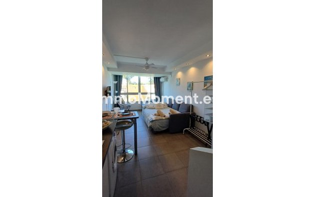 Wiederverkauf - Wohnung - Estepona  - Estepona Centro