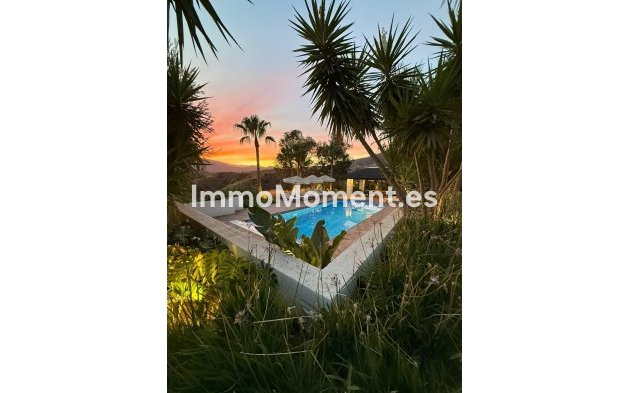 Revente - Villa - Mijas - Mijas Centro