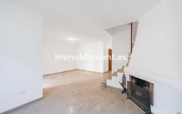 Revente - Maison mitoyenne - Estepona  - Estepona Centro