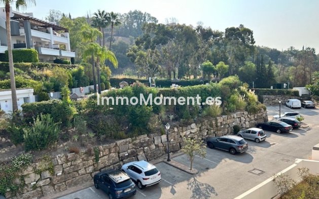 Resale - Apartment - Benahavís - Benahavís Centro