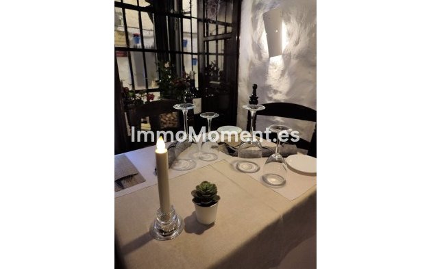 Resale - Townhouse - Marbella - Marbella Centro