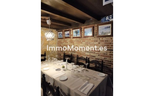 Resale - Townhouse - Marbella - Marbella Centro