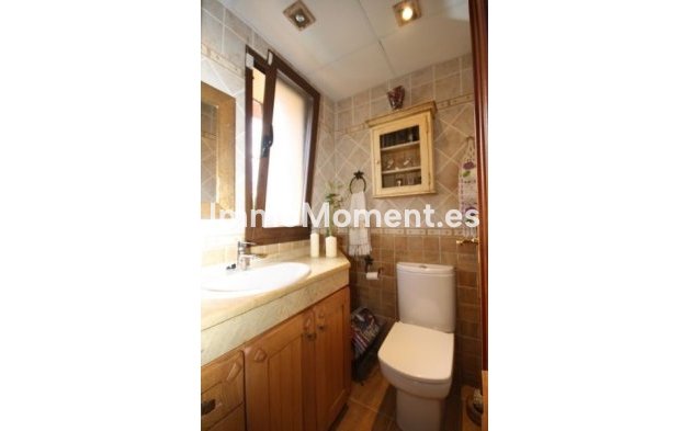 Resale - Villa - Marbella - Las Chapas