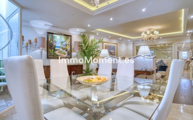 Resale - Townhouse - Marbella - Marbella Centro