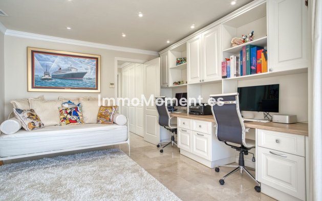 Resale - Townhouse - Marbella - Marbella Centro