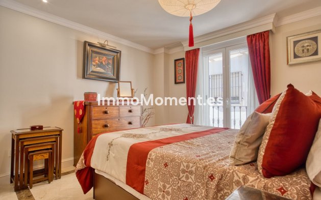 Resale - Townhouse - Marbella - Marbella Centro