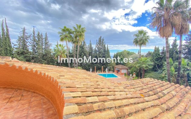 Resale - Villa - Marbella - Nagüeles