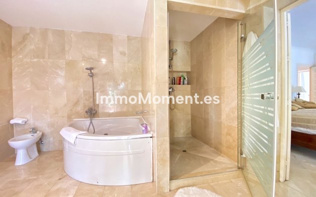 Resale - Villa - Marbella - Nagüeles