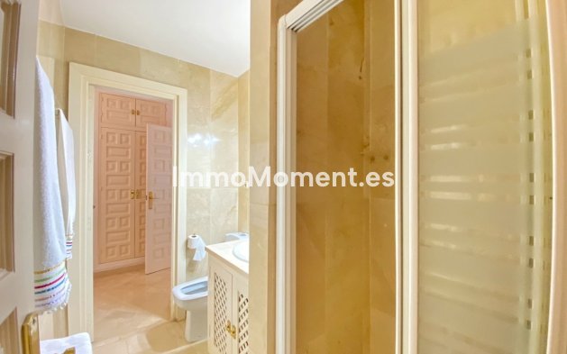 Resale - Villa - Marbella - Nagüeles