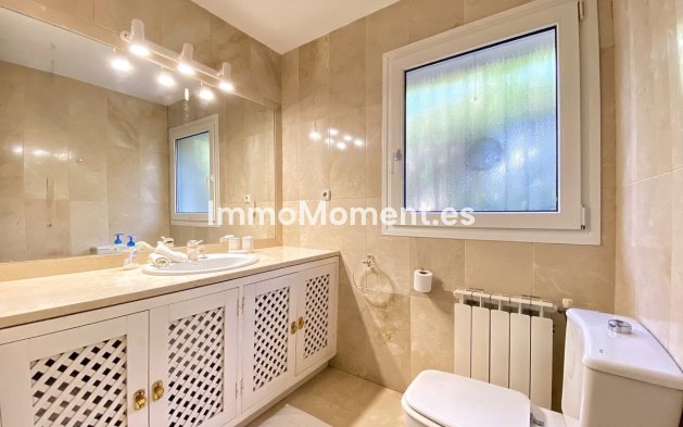 Resale - Villa - Marbella - Nagüeles