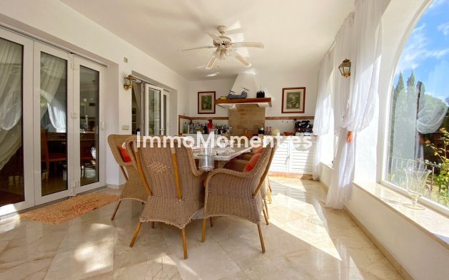 Resale - Villa - Marbella - Nagüeles